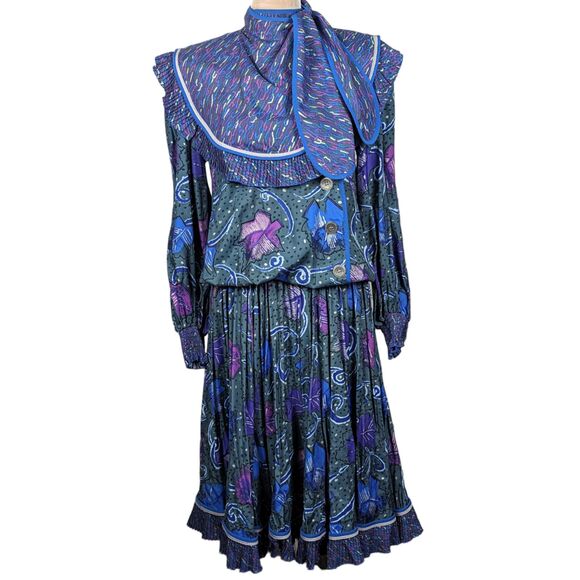 VINTAGE 70's 80's Cottage Secretary Librarian Geek Chic Midi Modest Dress Small - Picture 1 of 8